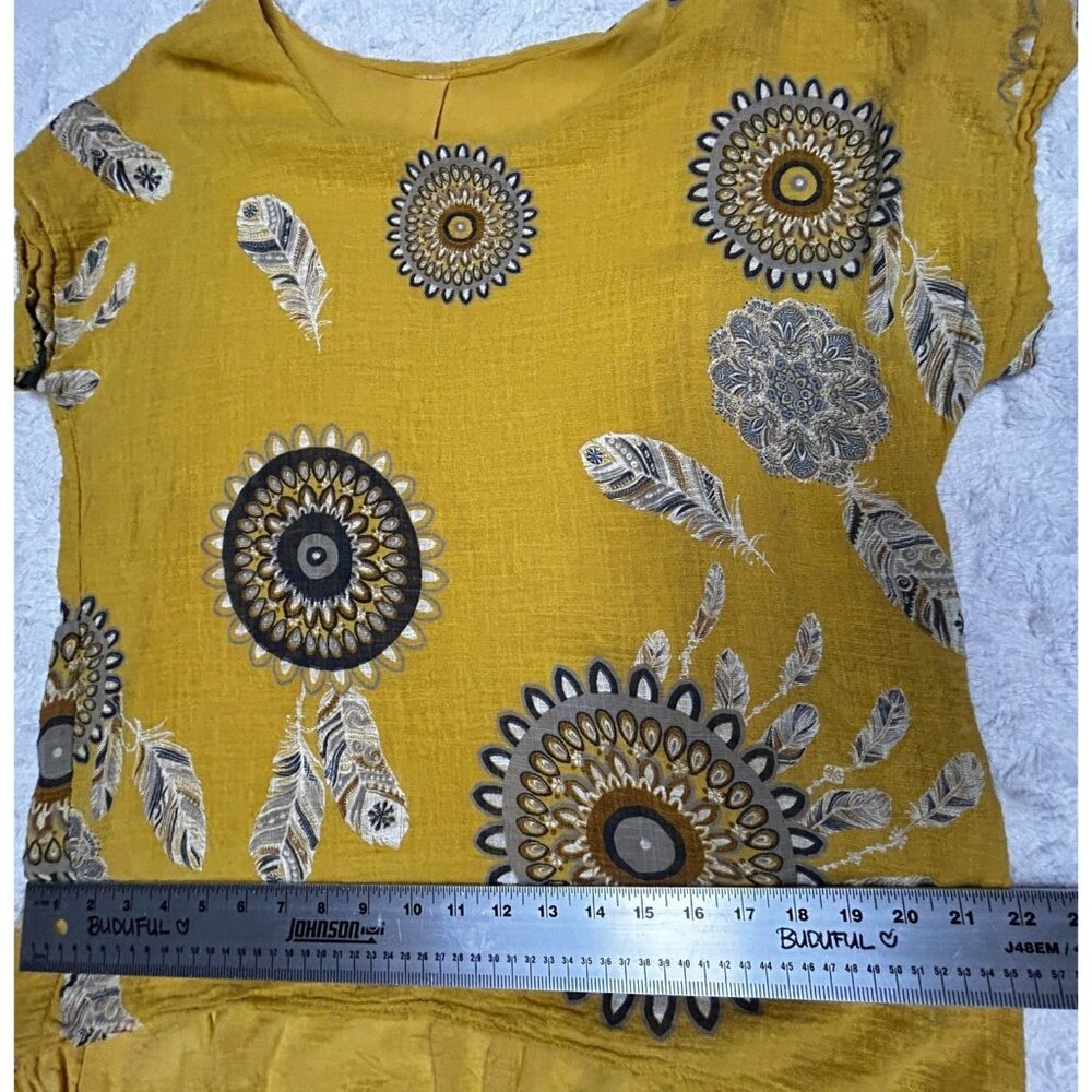 Made in Italy Women's Yellow Dream Catcher Print Short Dolman Sleeve Hi-Low Top - Picture 7 of 7
